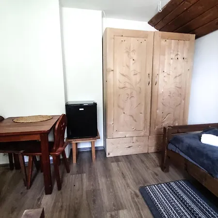 Privatunterkunft Pod Grapa