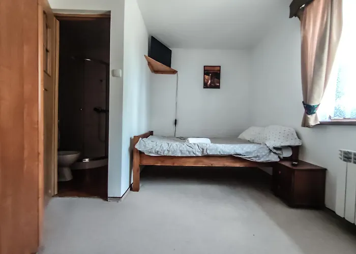 Pod Grapą Białka Tatrzańska